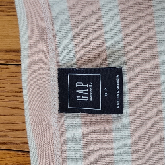 Gap Maternity Striped Long Sleeve Tee - Picture 3 of 4